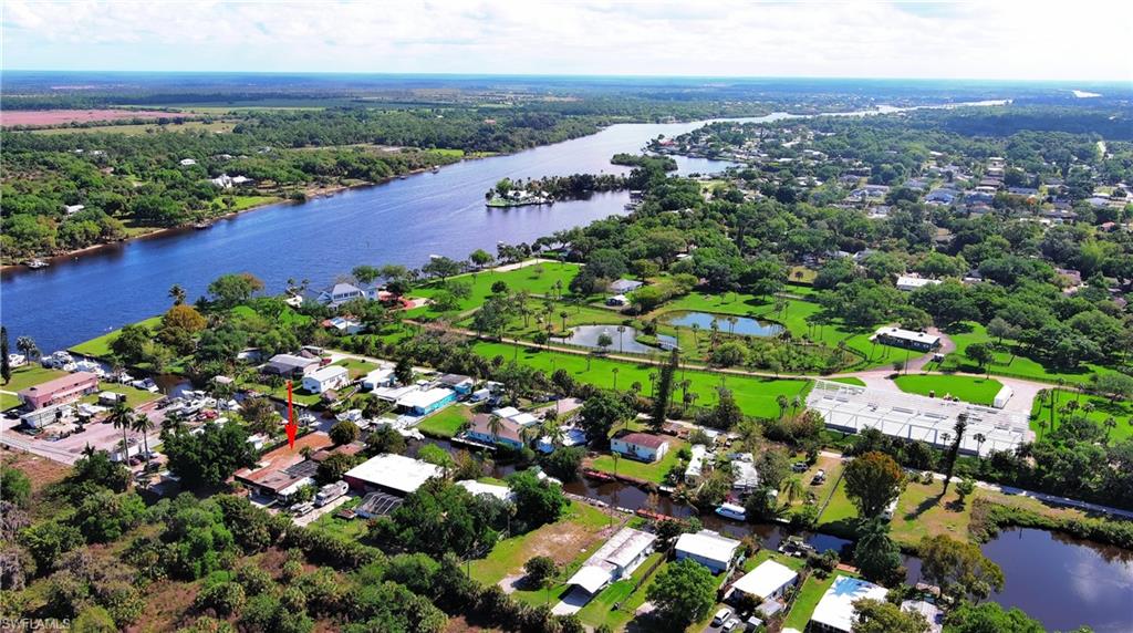 FORT MYERS SHORES - Land