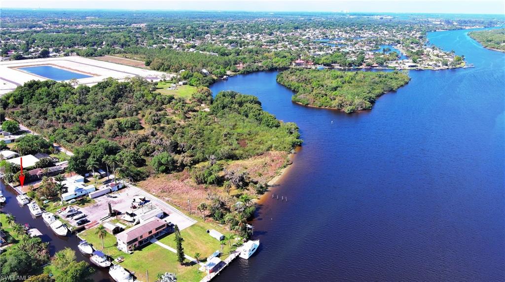 FORT MYERS SHORES - Land