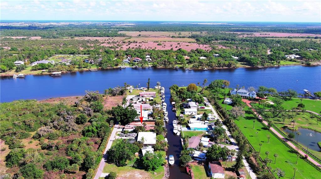 FORT MYERS SHORES - Land