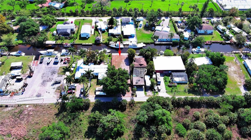 FORT MYERS SHORES - Land