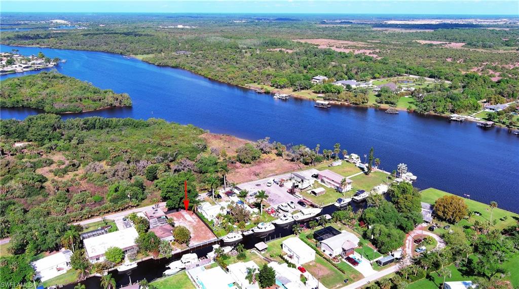 FORT MYERS SHORES - Land