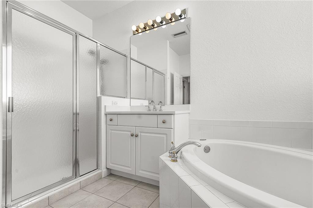 REFLECTION LAKES - Residential