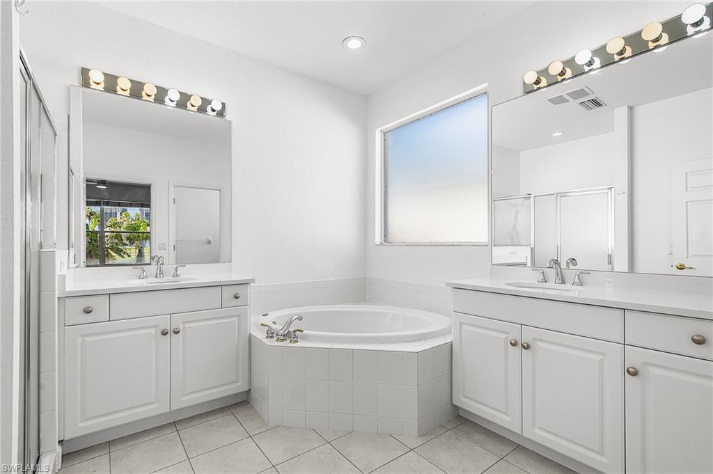 REFLECTION LAKES - Residential