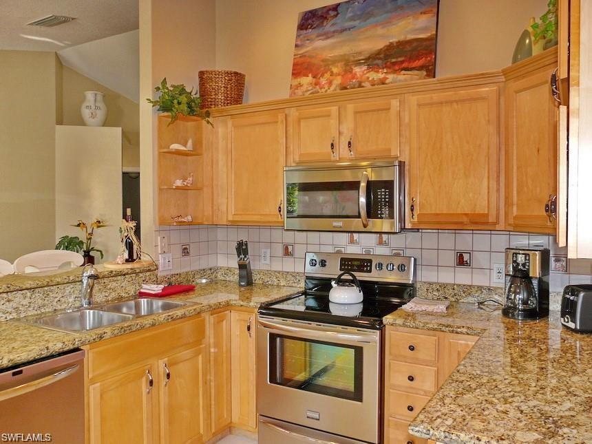 MARCO ISLAND - Residential Lease