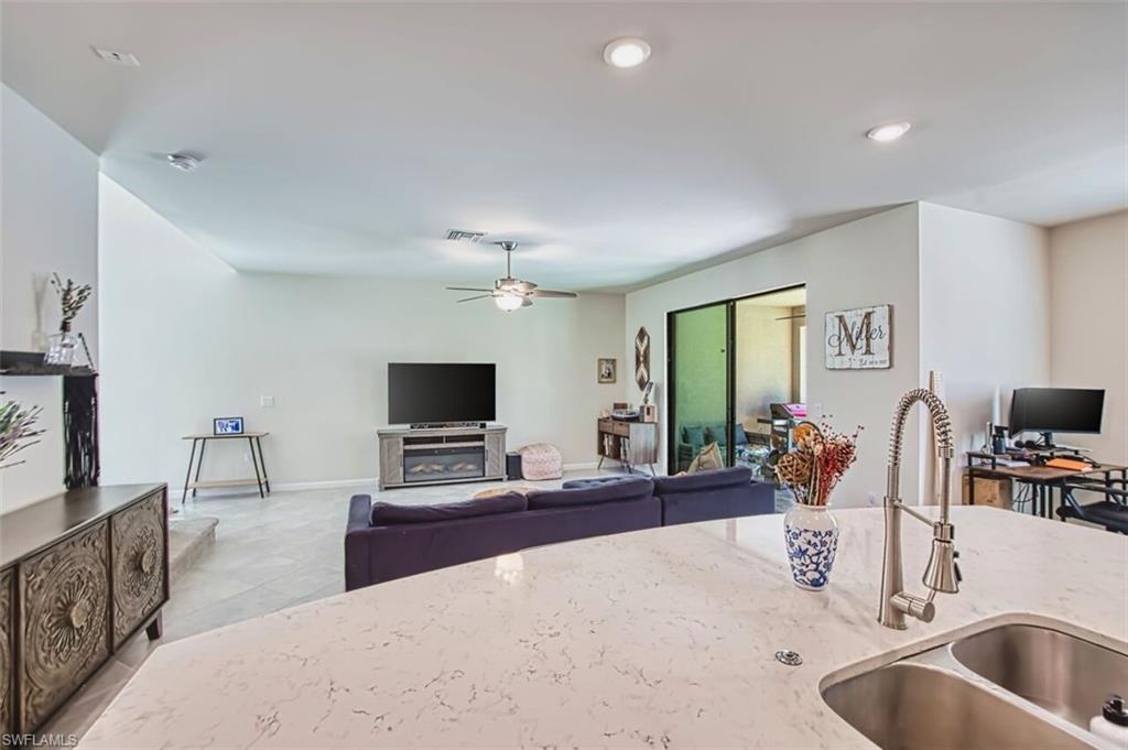 EAGLE RESERVE - Residential