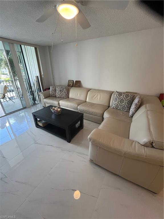 VANDERBILT TOWERS - Residential