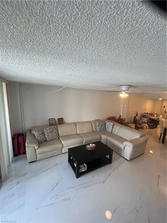 VANDERBILT TOWERS - Residential