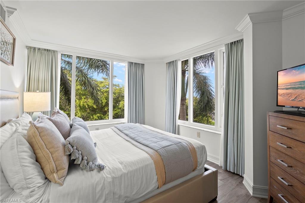 MARCO BEACH OCEAN RESORT - Residential