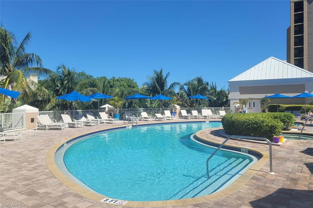 MARCO BEACH OCEAN RESORT - Residential