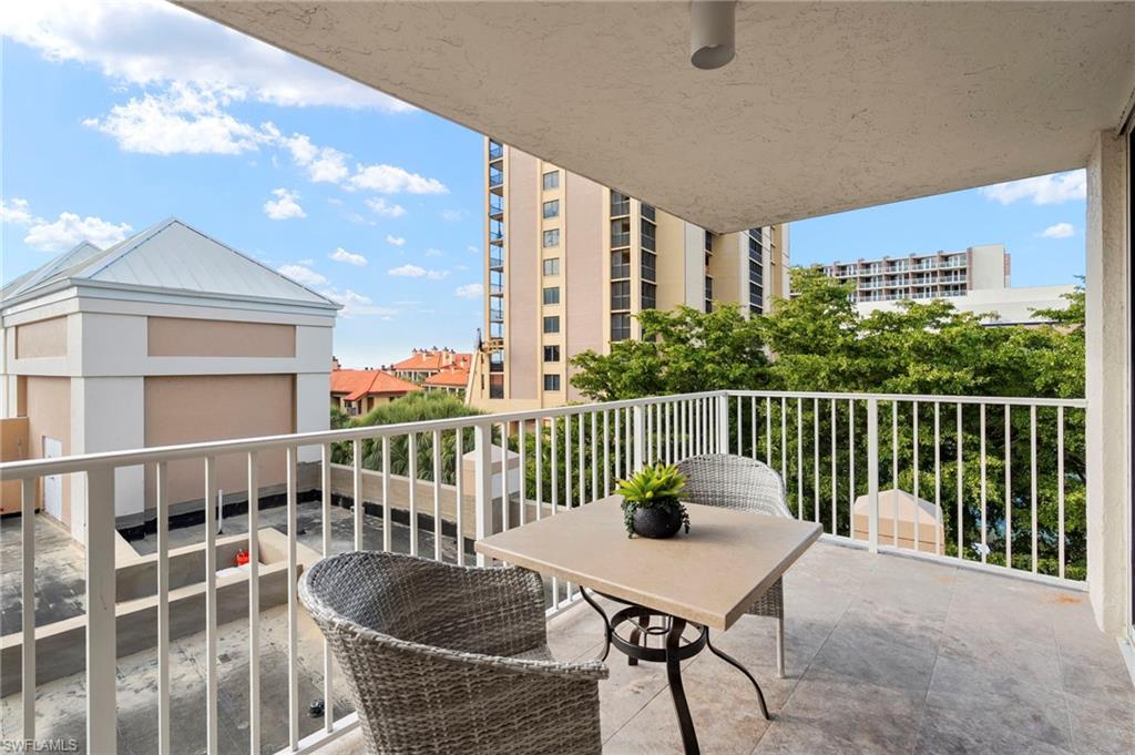 MARCO BEACH OCEAN RESORT - Residential