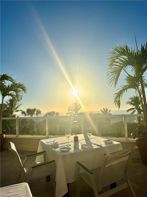 MARCO BEACH OCEAN RESORT - Residential