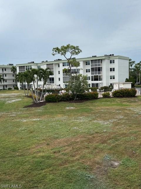 SEVEN LAKES - Residential Lease