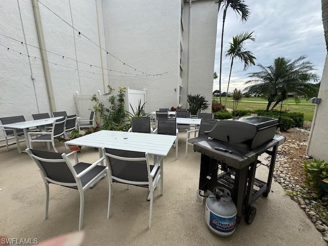 SEVEN LAKES - Residential Lease