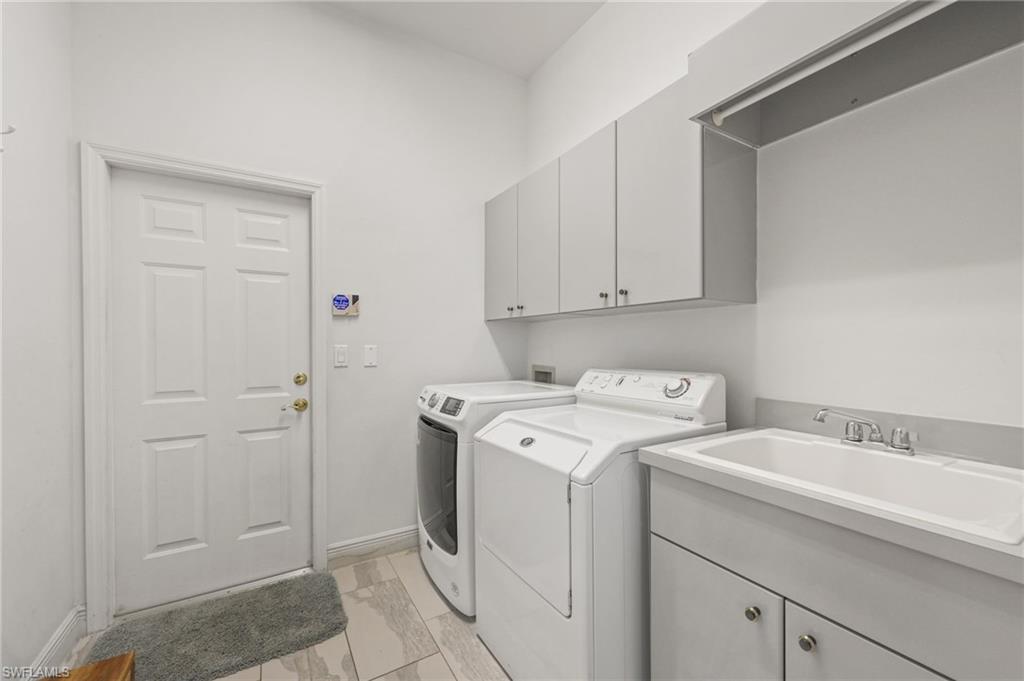 OLDE HICKORY GOLF & COUNTRY CLUB - Residential