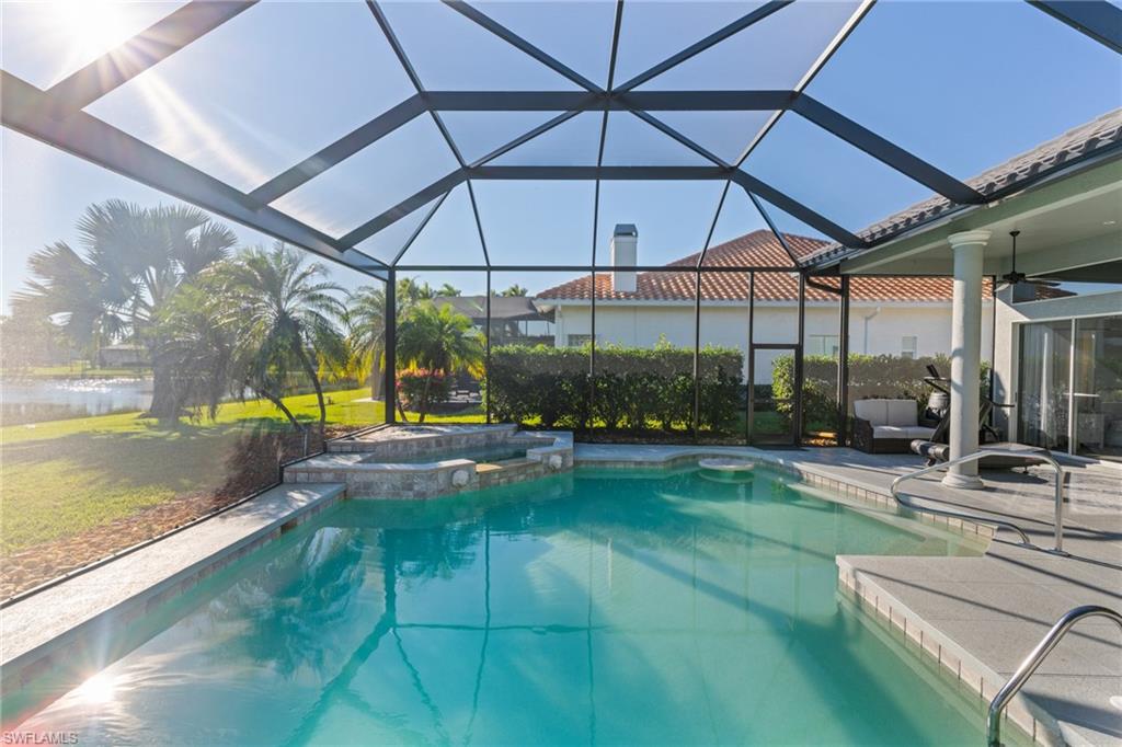 OLDE HICKORY GOLF & COUNTRY CLUB - Residential