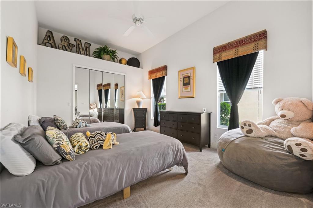 OLDE HICKORY GOLF & COUNTRY CLUB - Residential