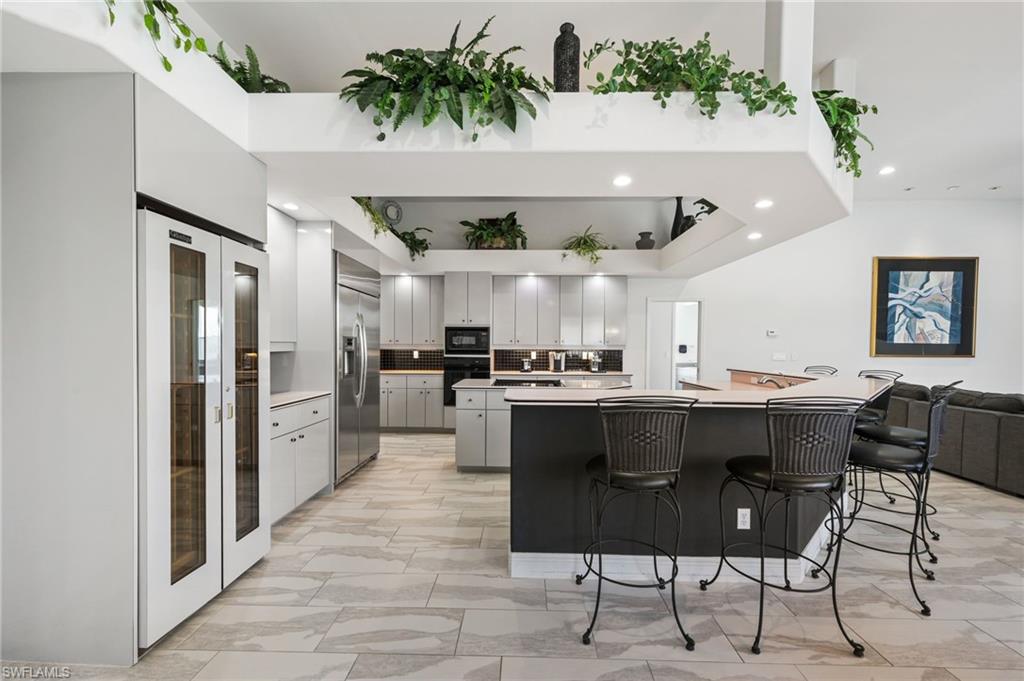 OLDE HICKORY GOLF & COUNTRY CLUB - Residential