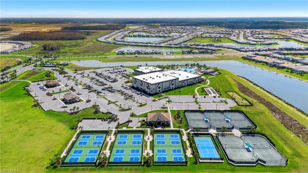 VERDANA VILLAGE - Residential