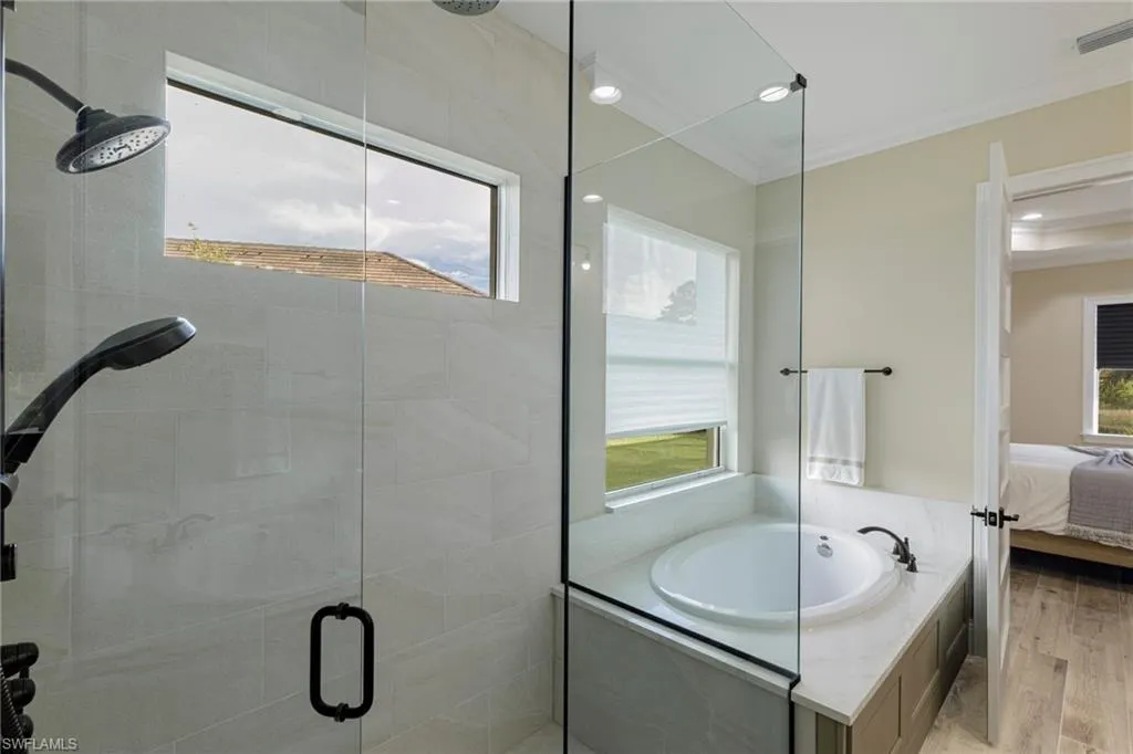 Naples, Florida 34113, United States, 3 Bedrooms Bedrooms, ,4 BathroomsBathrooms,Residential,Contingent,48805