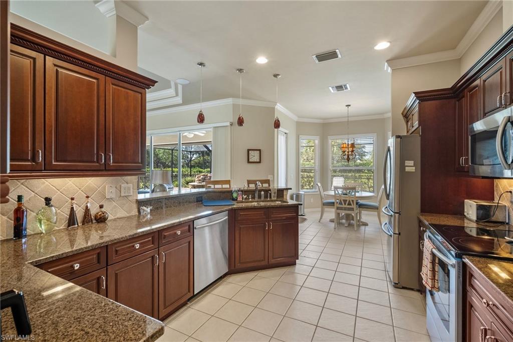 STONEYBROOK - Residential