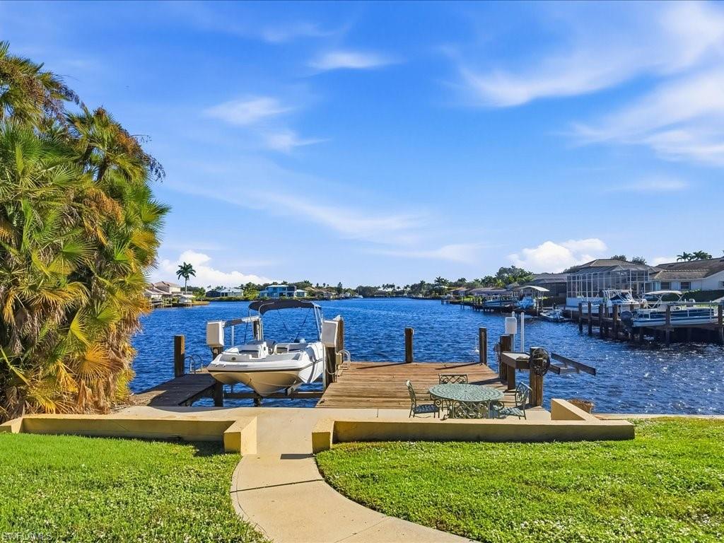 PORT OF THE ISLANDS - Residential