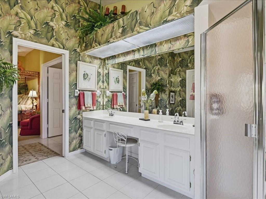 PORT OF THE ISLANDS - Residential