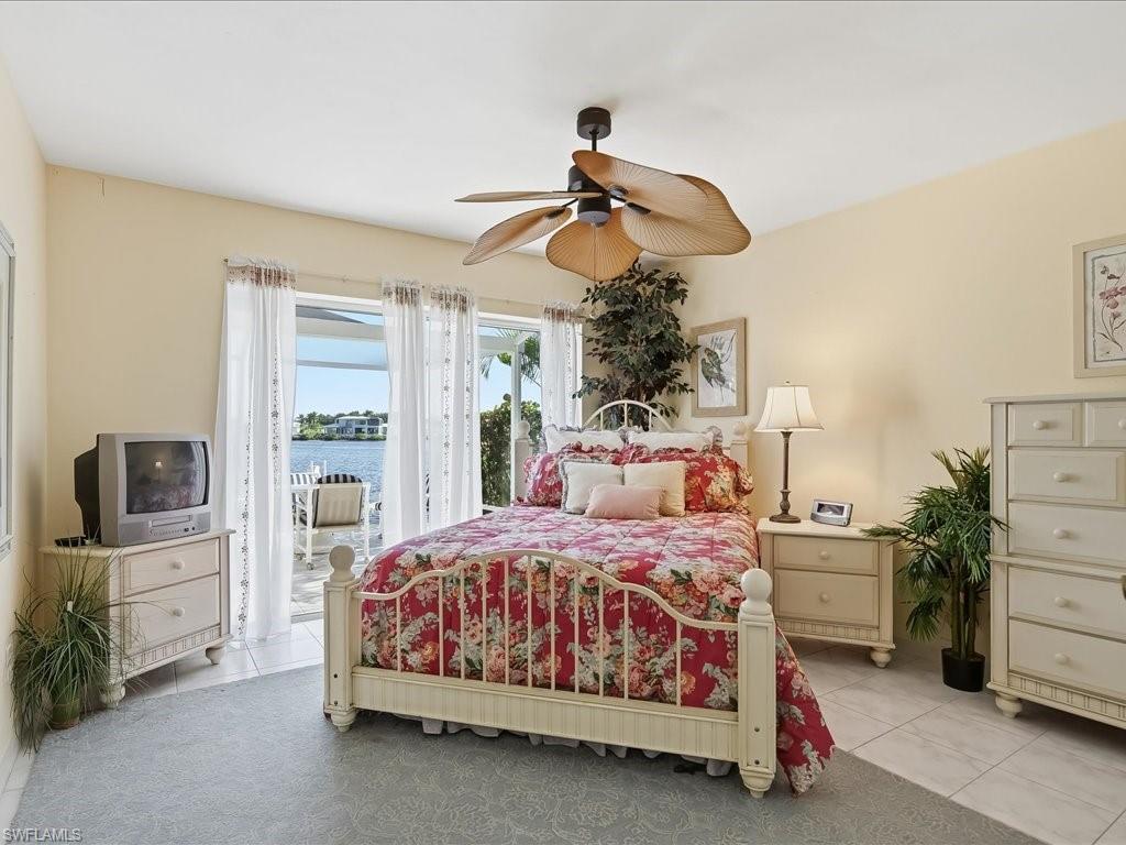 PORT OF THE ISLANDS - Residential