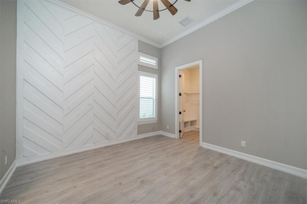 ESPLANADE LAKE CLUB - Residential