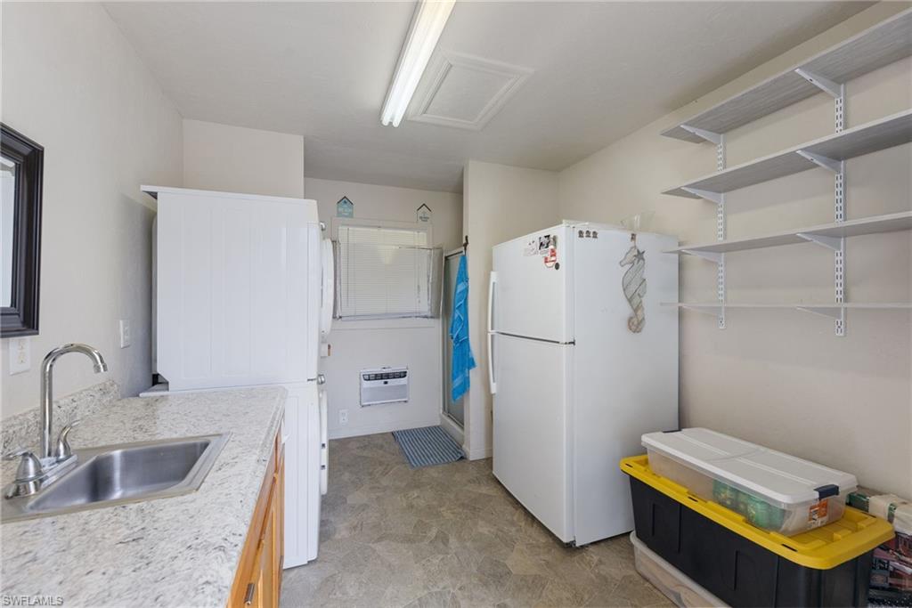 CYPRESS WOODS RV RESORT - Land