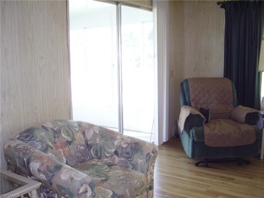 LAUREL ESTATES MOBILE HOME VIL - Residential