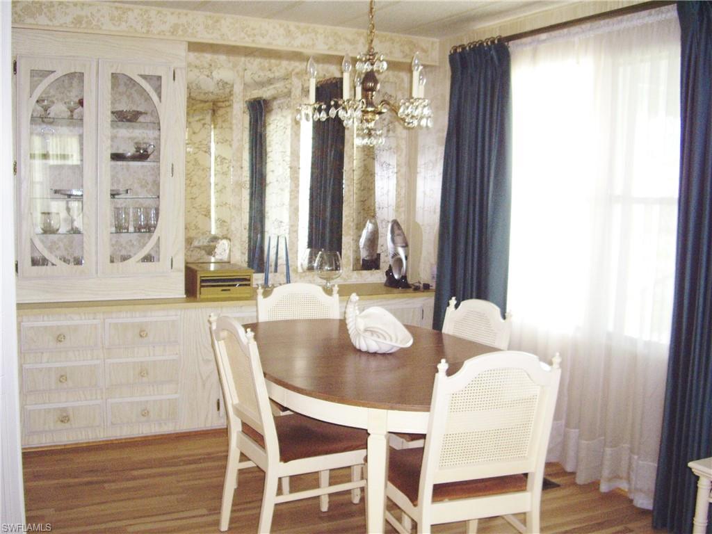 LAUREL ESTATES MOBILE HOME VIL - Residential