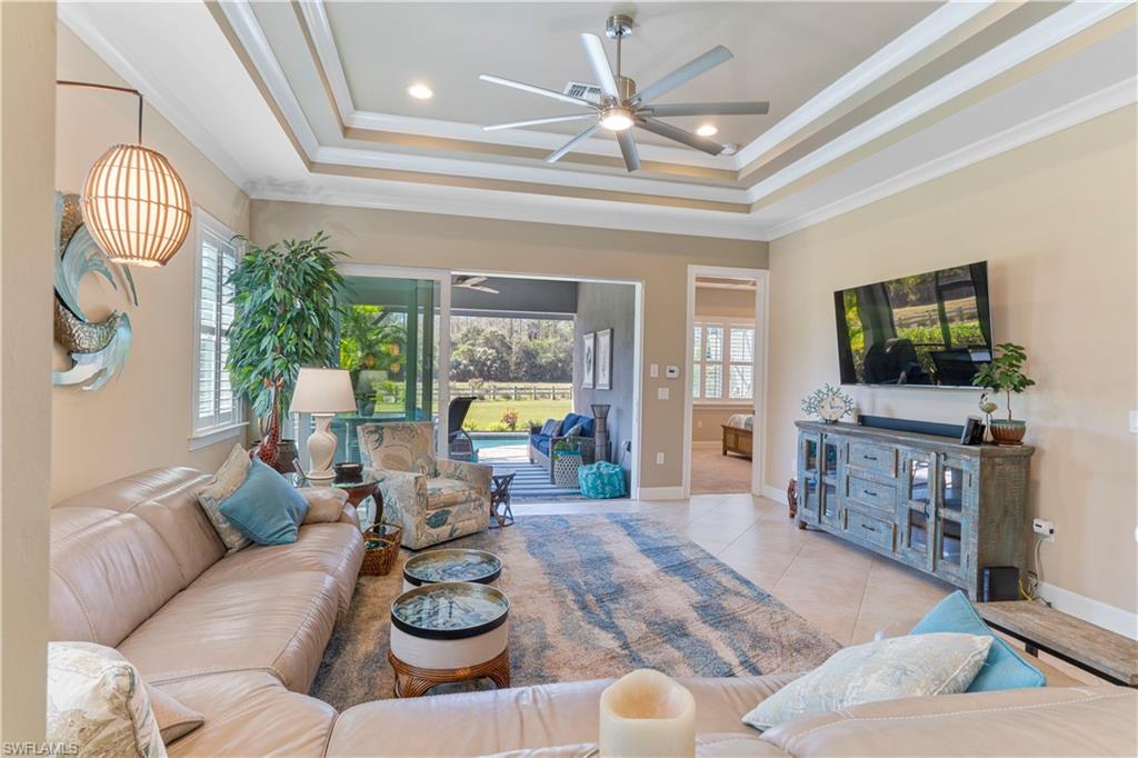 ISLES OF COLLIER PRESERVE - Residential