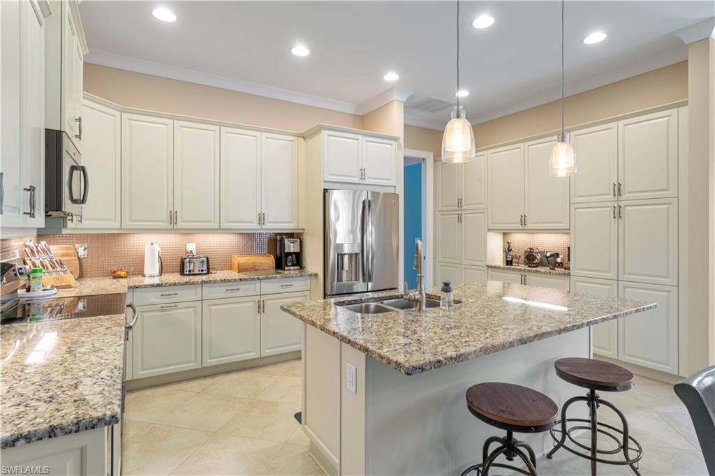 ISLES OF COLLIER PRESERVE - Residential