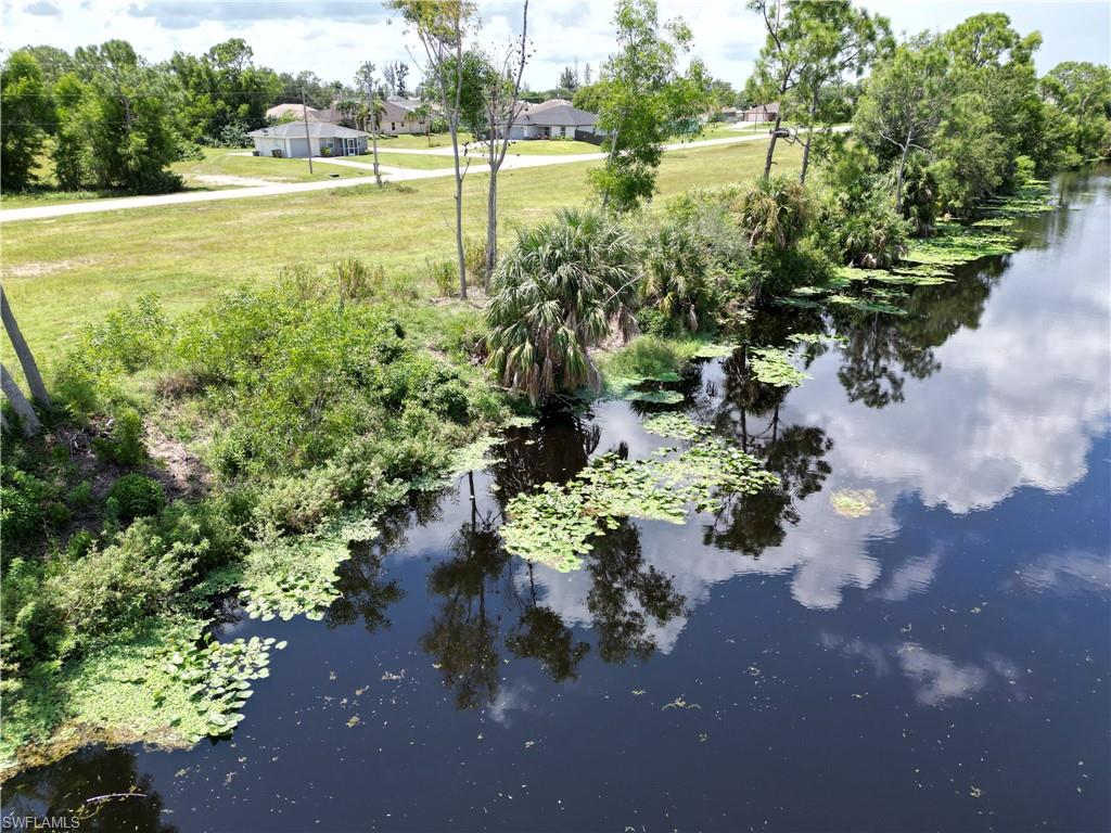 CAPE CORAL - Land