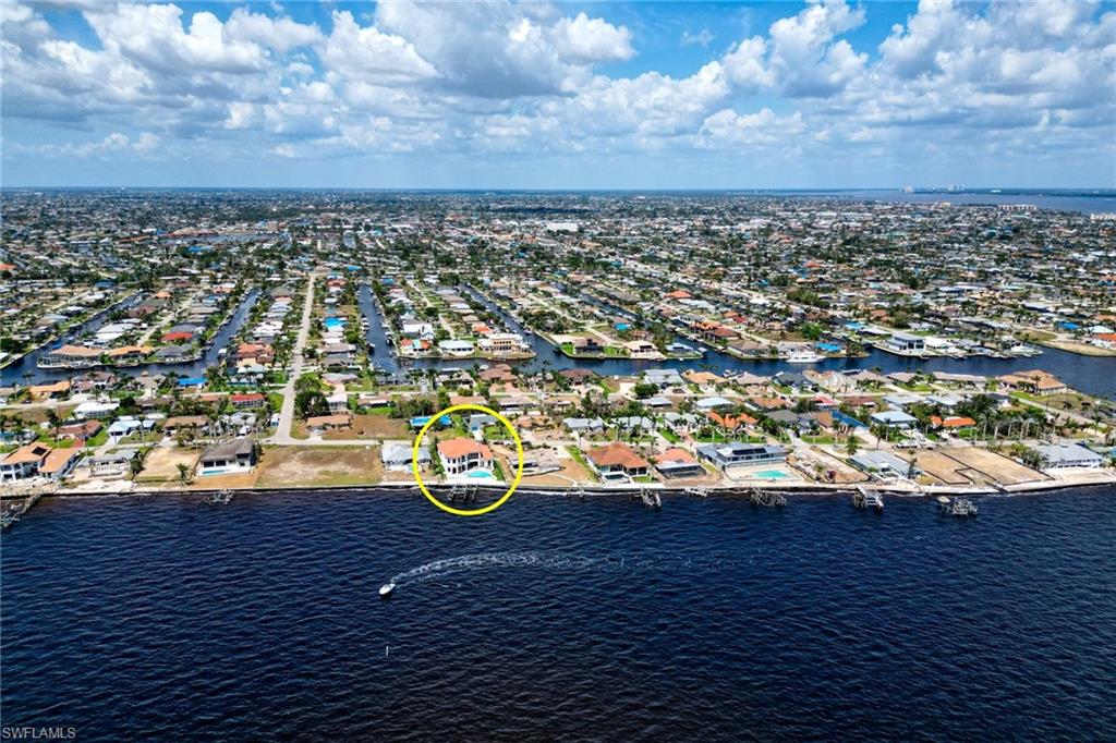 YACHT CLUB - Residential