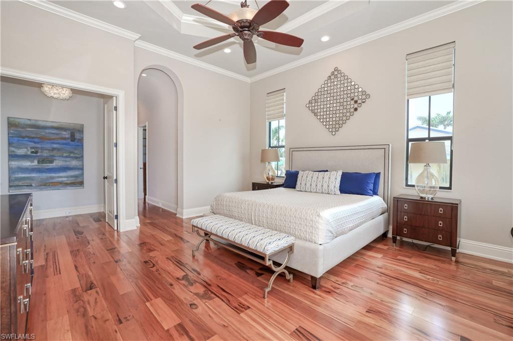 YACHT CLUB - Residential