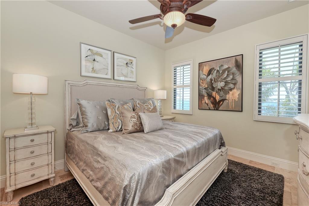 YACHT CLUB - Residential