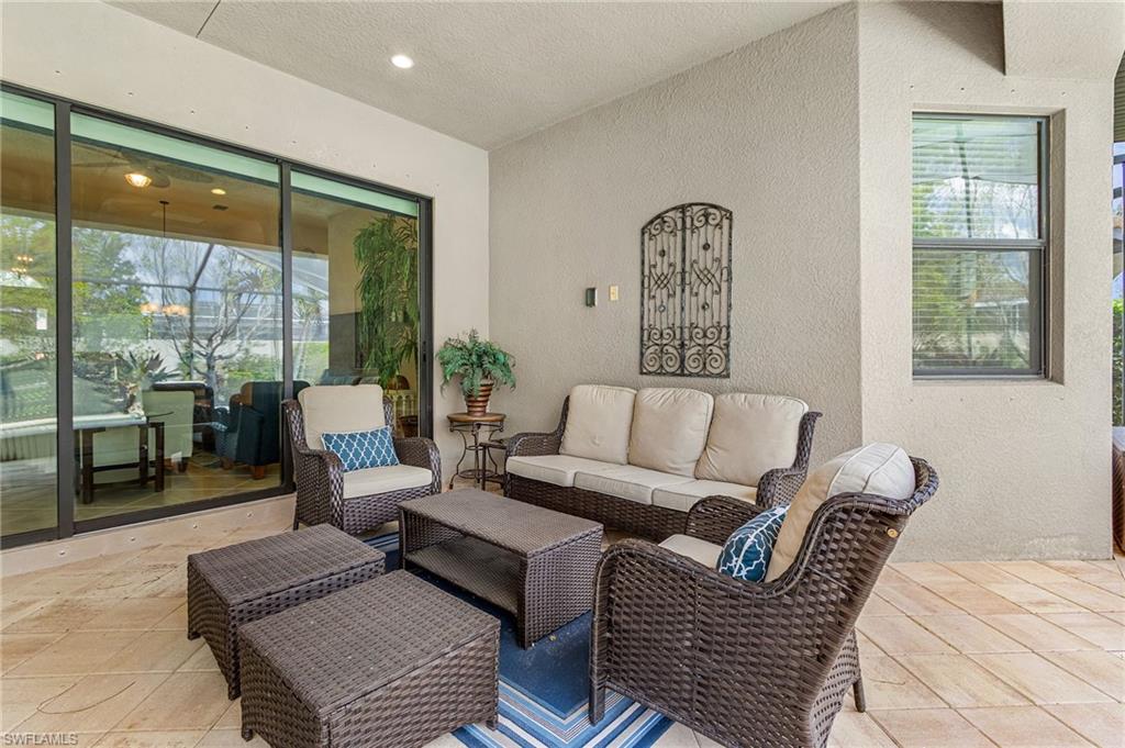 CORDOVA AT SPANISH WELLS - Residential