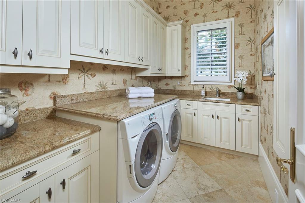 ESTATES AT GREY OAKS - Residential