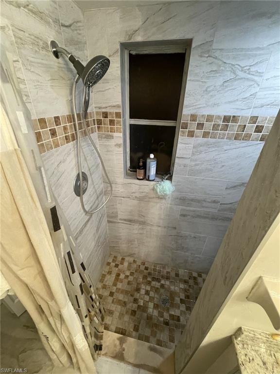 SAN CARLOS PARK - Residential