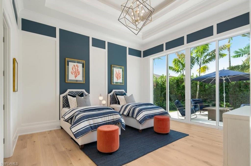 BAY COLONY SHORES - Residential