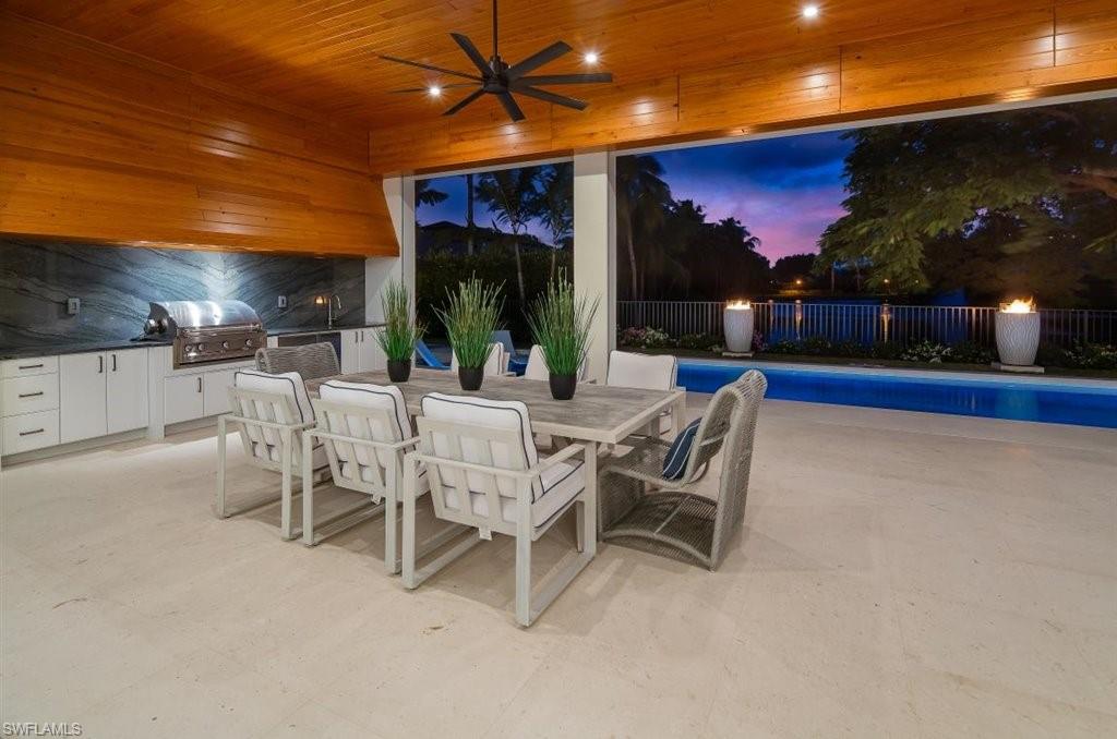 BAY COLONY SHORES - Residential