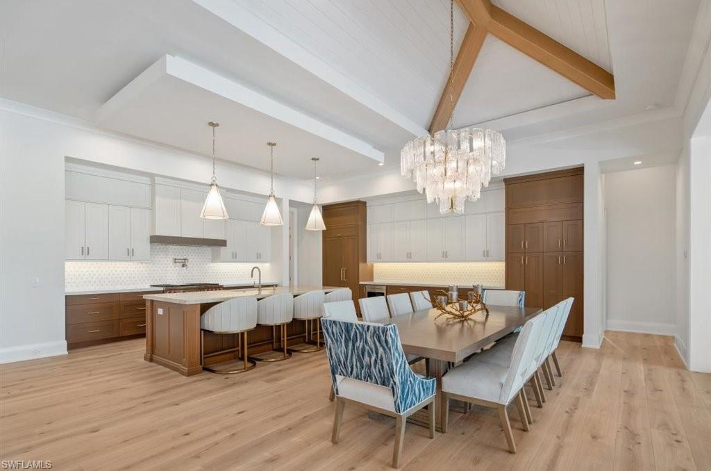 BAY COLONY SHORES - Residential