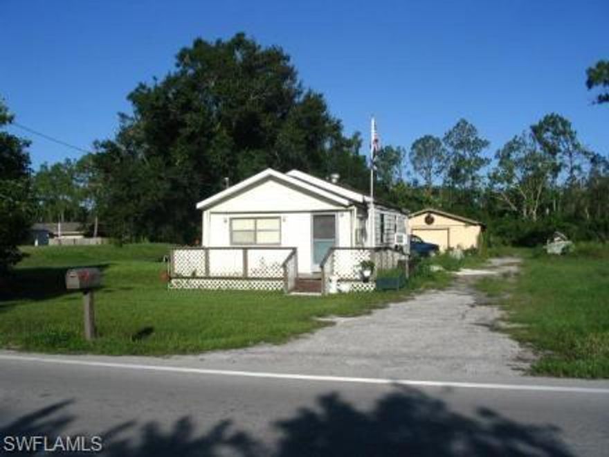 This 2 bedroom, 1 bath home is situated on a large lot with room for a pool & or gsrden.

Needs some work. NOTE THE FRONT POECH NOW HAS A ROOF OVER IT, makes a nice sitting room.
The 3 ton AC system is fairly new.  The owner said about a year old.