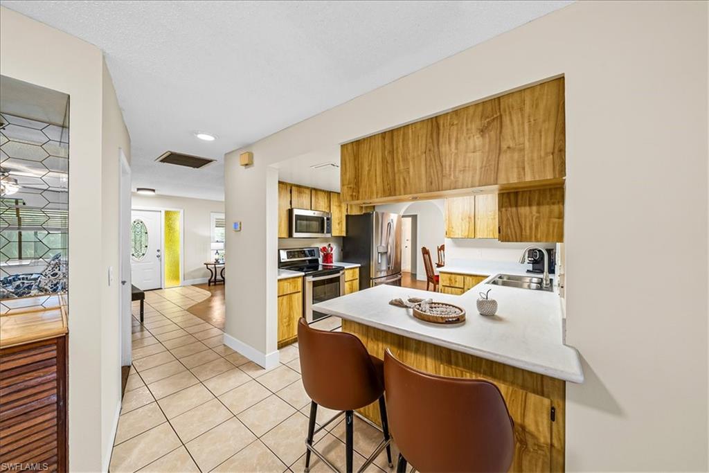 SAN CARLOS PARK - Residential