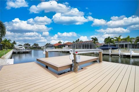 A home in MARCO ISLAND