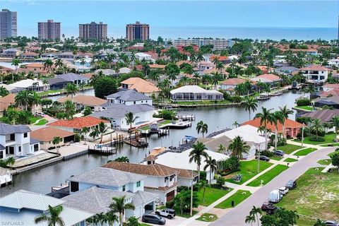 A home in MARCO ISLAND