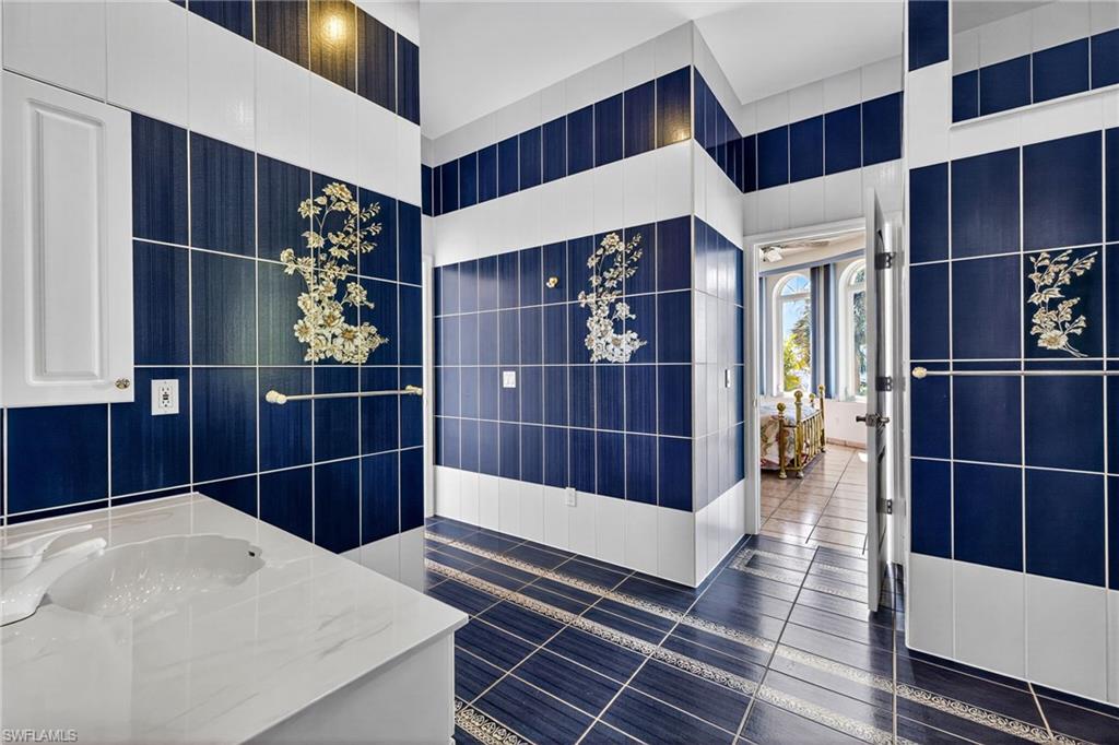 NORTH FORT MYERS - Residential