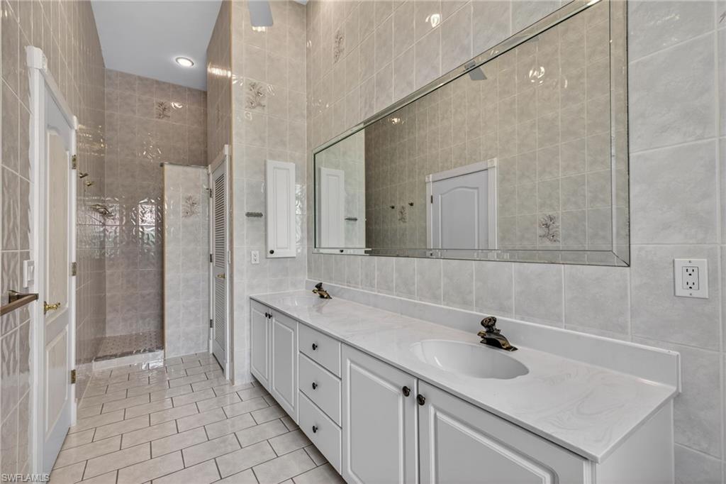 NORTH FORT MYERS - Residential