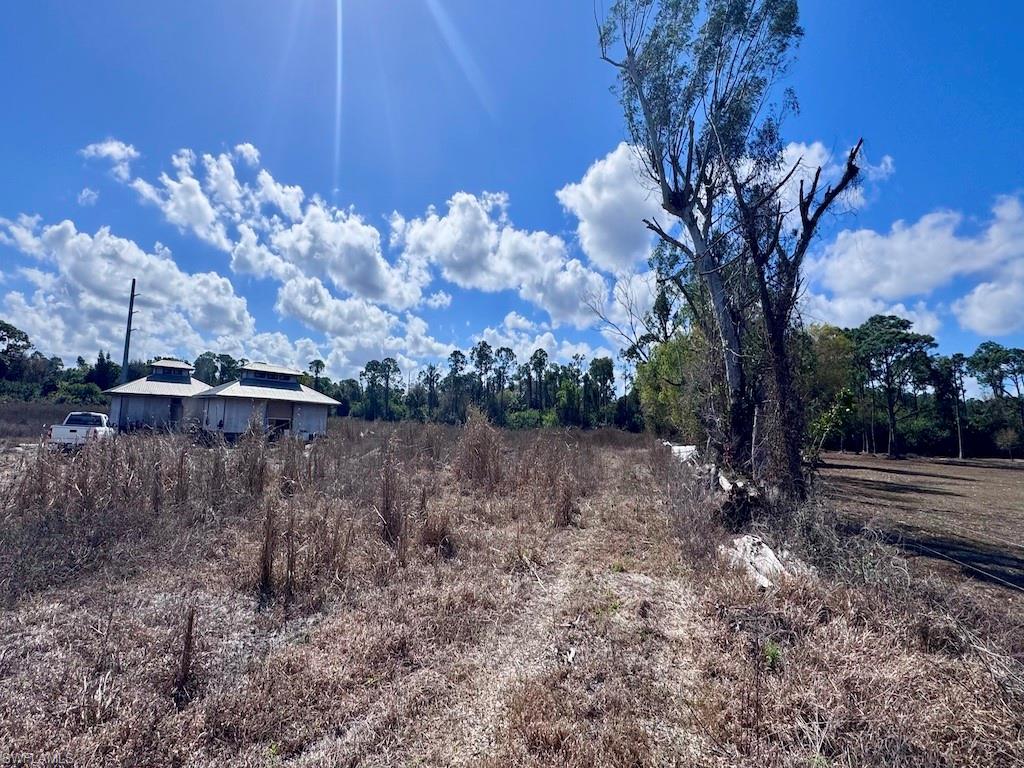 NORTH FORT MYERS - Land